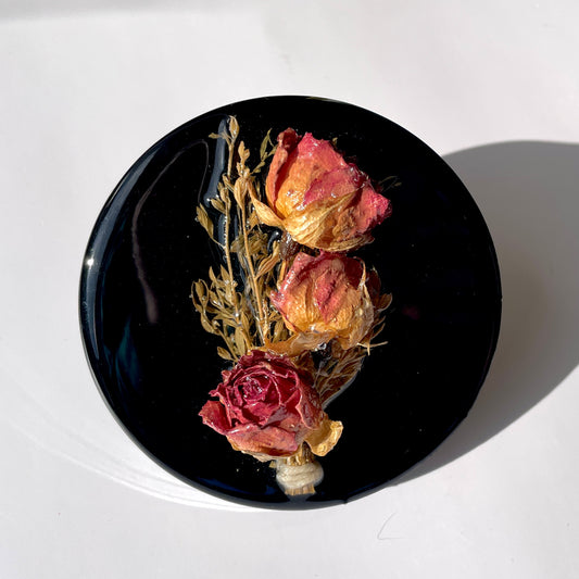 Red Rose, Solid Black